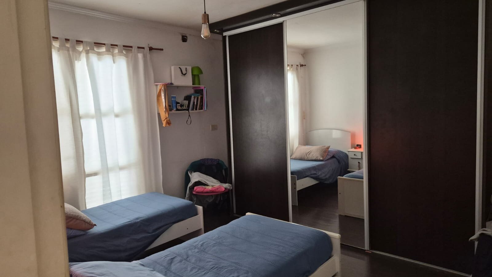 Casa 2 dormitorios, 2 baños patio y cochera sobre Bv Rondeau y baigorria — foto 7