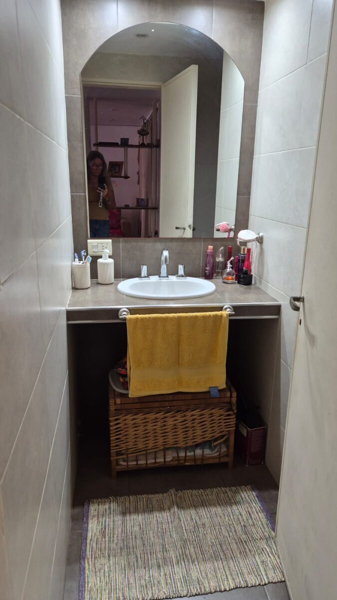 Casa 2 dormitorios, 2 baños patio y cochera sobre Bv Rondeau y baigorria — foto 5