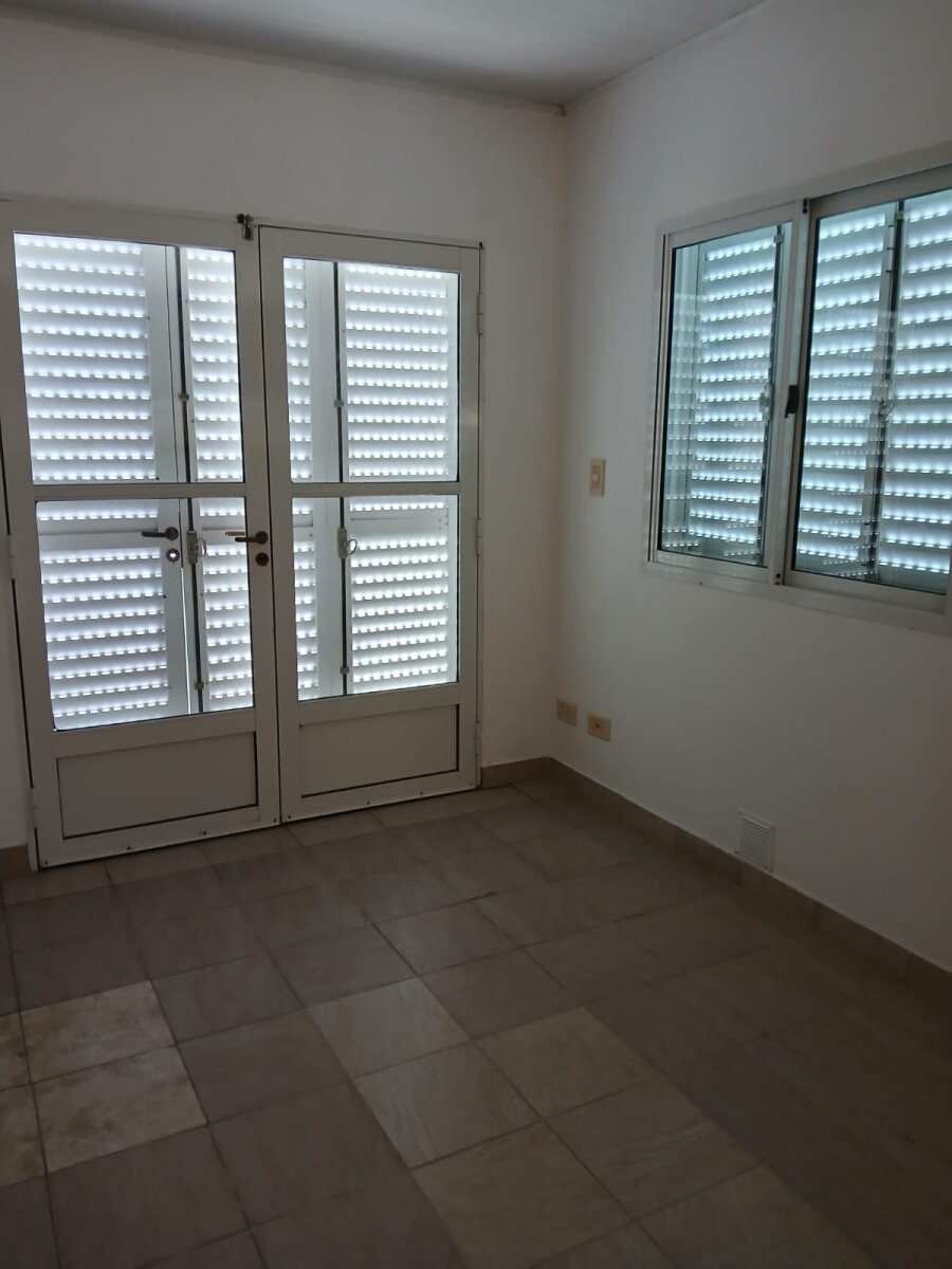 Alquiler - Depto en planta alta de 1 dormitorio! Congreso 193 - 6