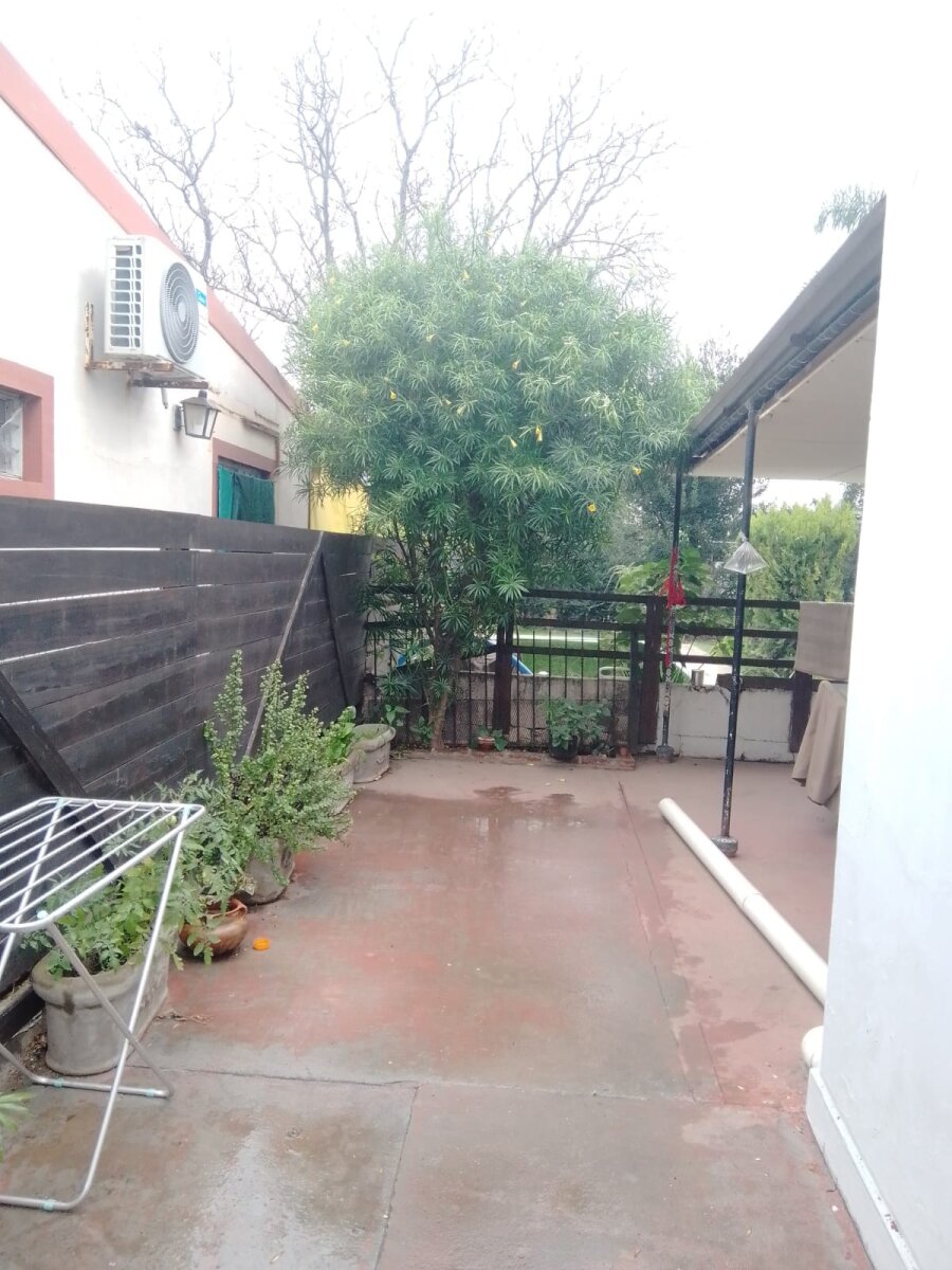 Andino: Av. San Martín 544 Casa centrica 2 dormitorios con piscina, Santa Fe, Argentina — foto 9