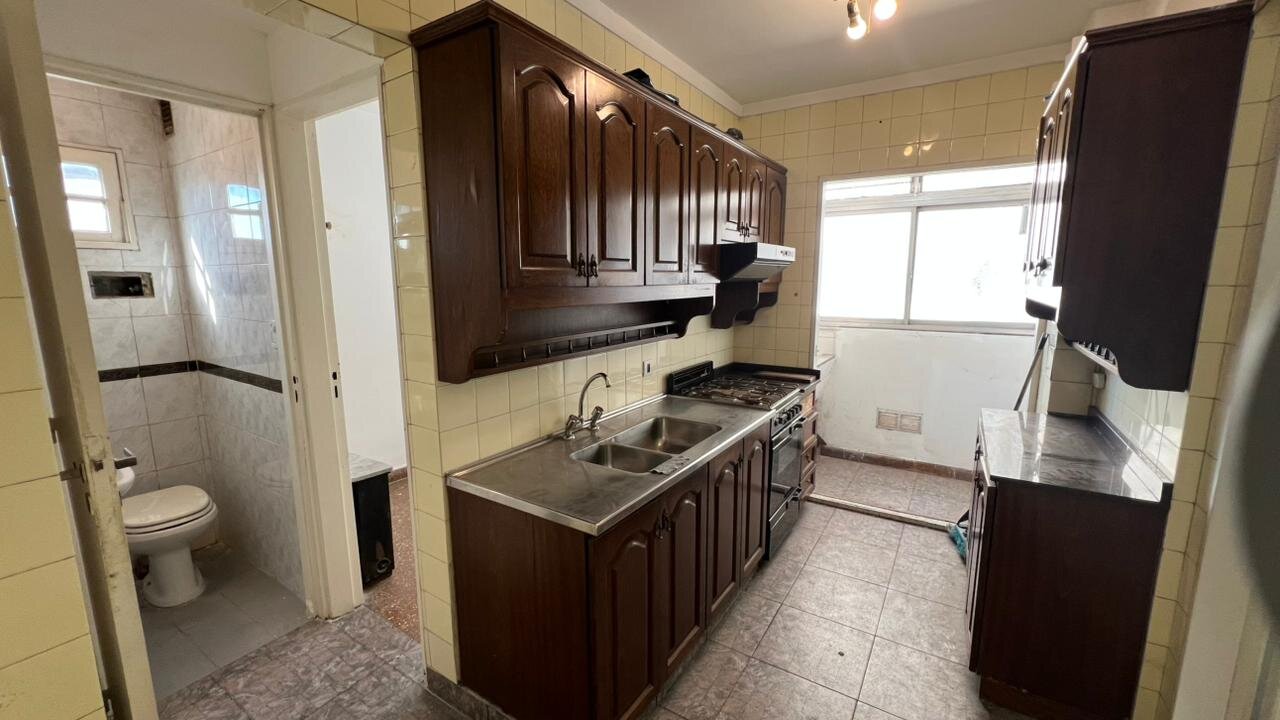 DEPARTAMENTO 3 AMBIENTES EN PLENO CENTRO DE MORÓN — foto 6