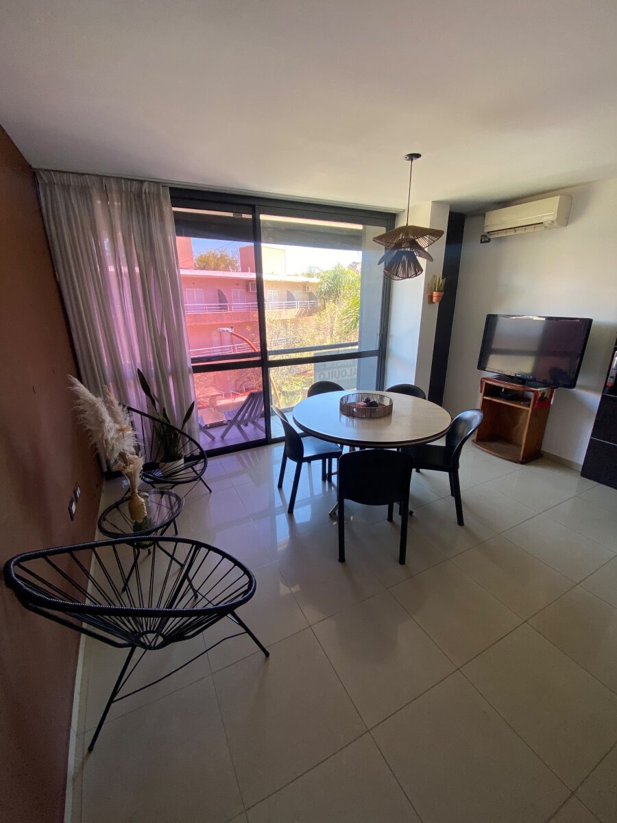 Carlos Paz - Departamento 2 Dormitorios con Balcón, Cochera y Amenities en Pleno Centro — foto 8