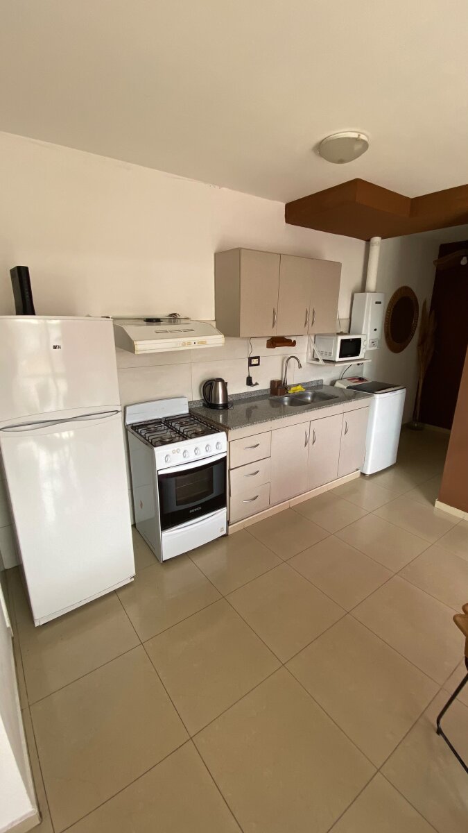 Carlos Paz - Departamento 2 Dormitorios con Balcón, Cochera y Amenities en Pleno Centro — foto 4