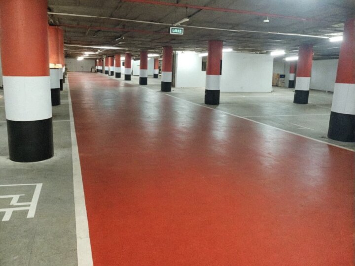 Cocheras en el centro de Villa Carlos Paz en Alquiler