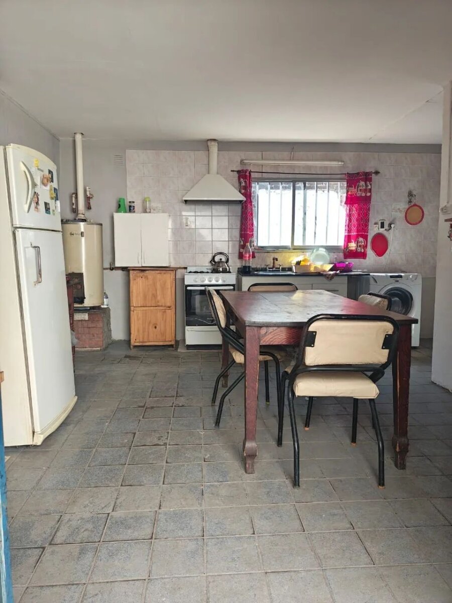 VENTA CASA DE DOS DORMITORIOS CON ESCRITURA — foto 3