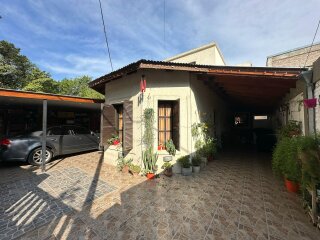 Casas - Funes - Venta