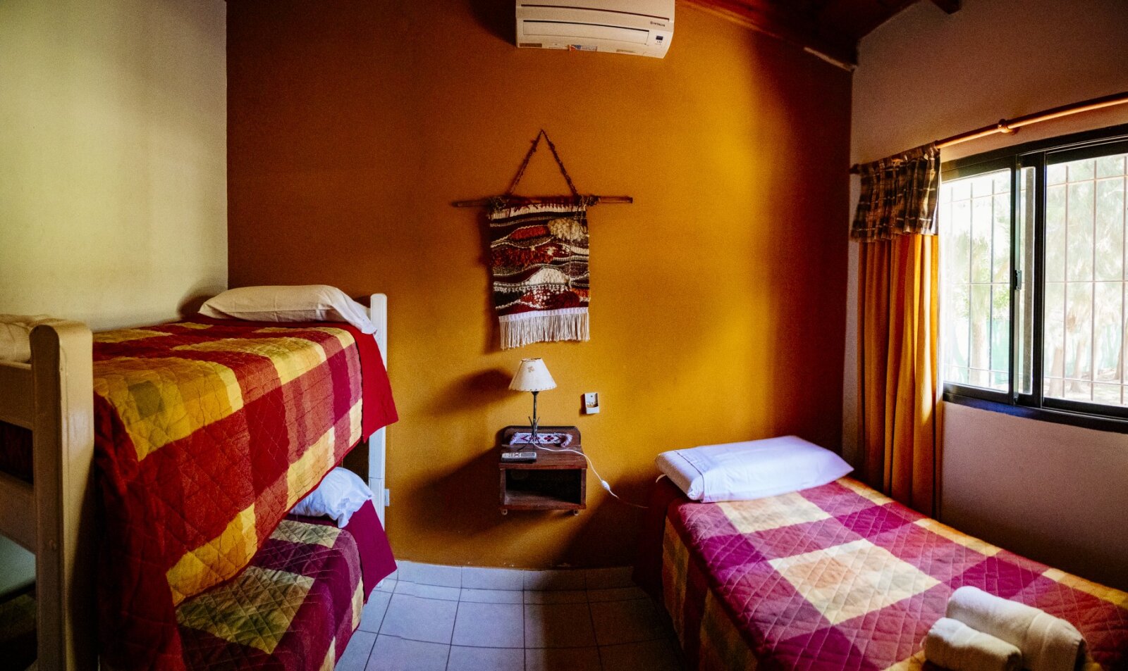 Complejo turistico El Zorzal - cabañas, pileta, amplio parque, en excelente zona - 28