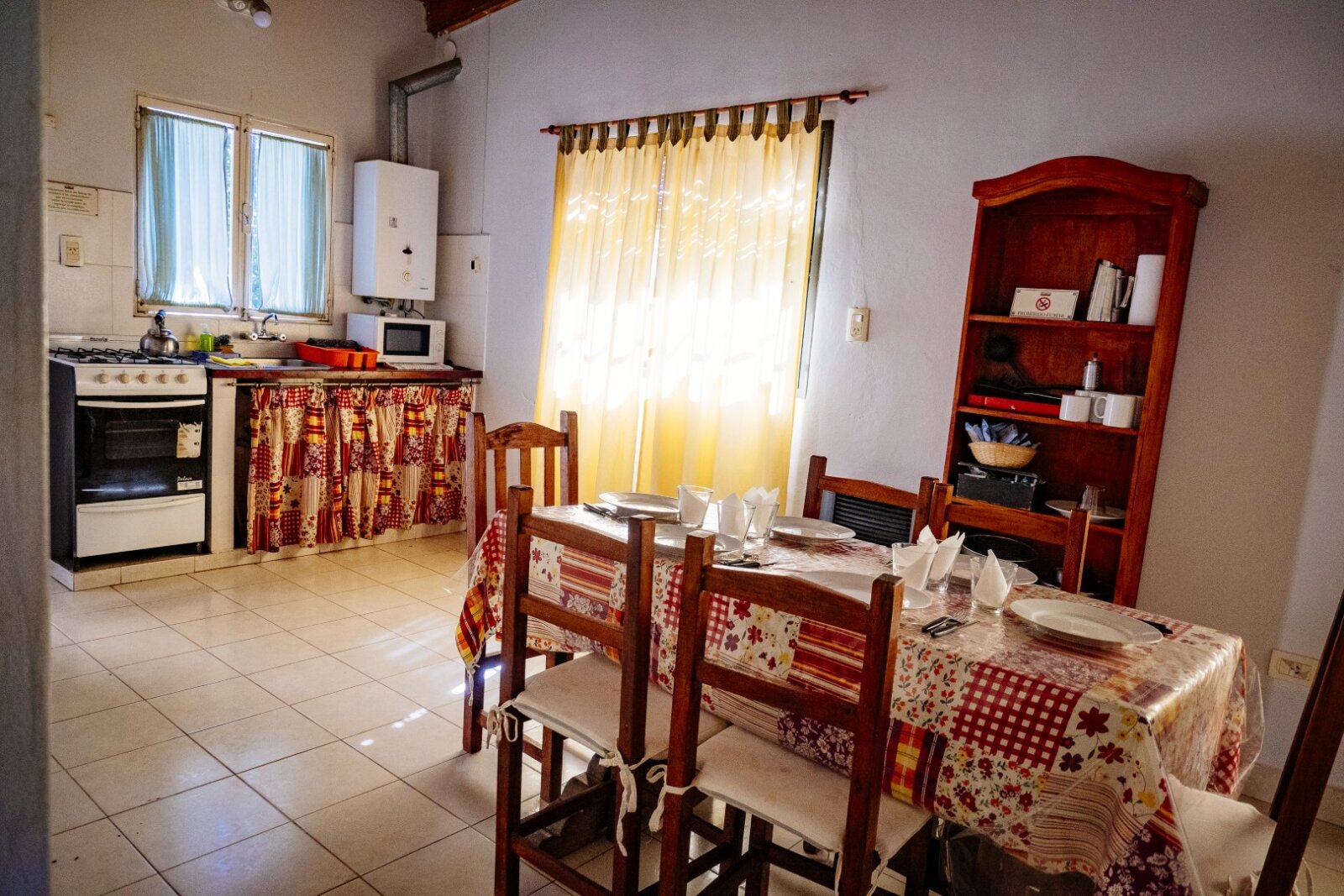 Complejo turistico El Zorzal - cabañas, pileta, amplio parque, en excelente zona - 20