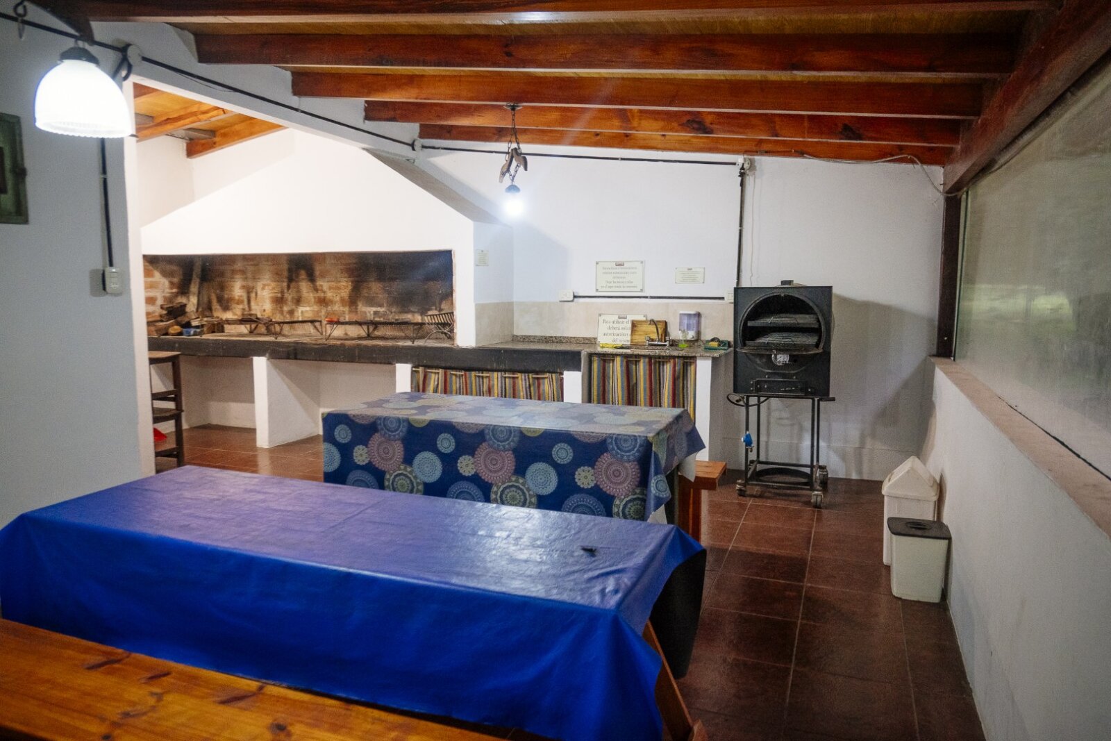 Complejo turistico El Zorzal - cabañas, pileta, amplio parque, en excelente zona - 15