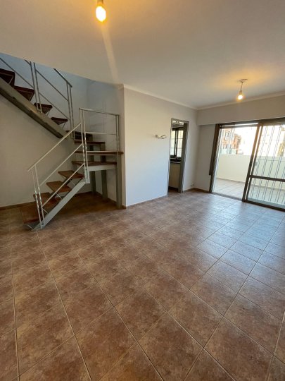 Alquiler dúplex 1 dormitorio con terraza y asador en Nueva Córdoba