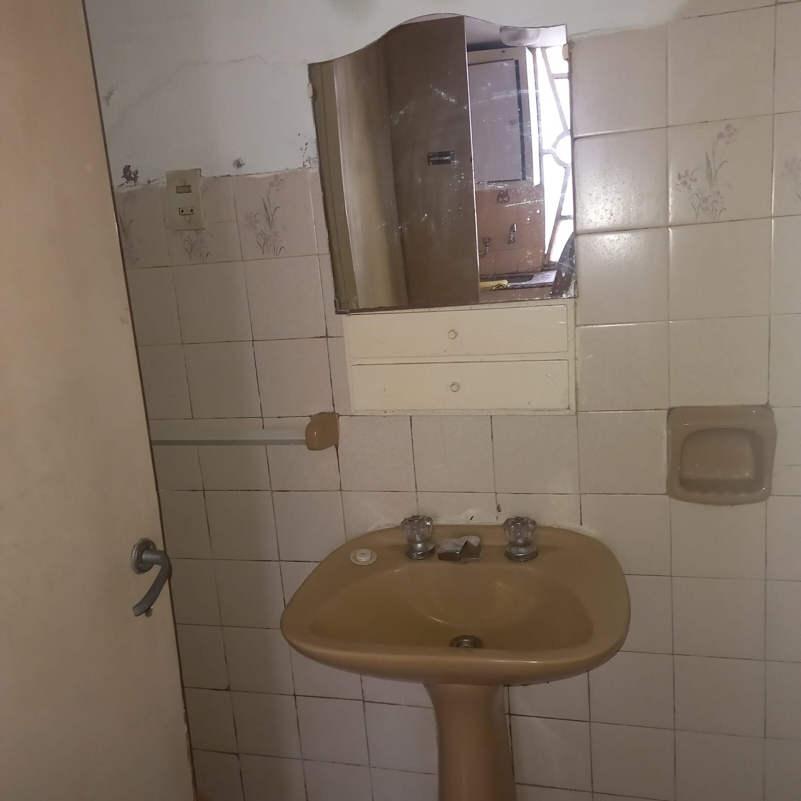 Casa interna con Garage en arroyito — foto 6