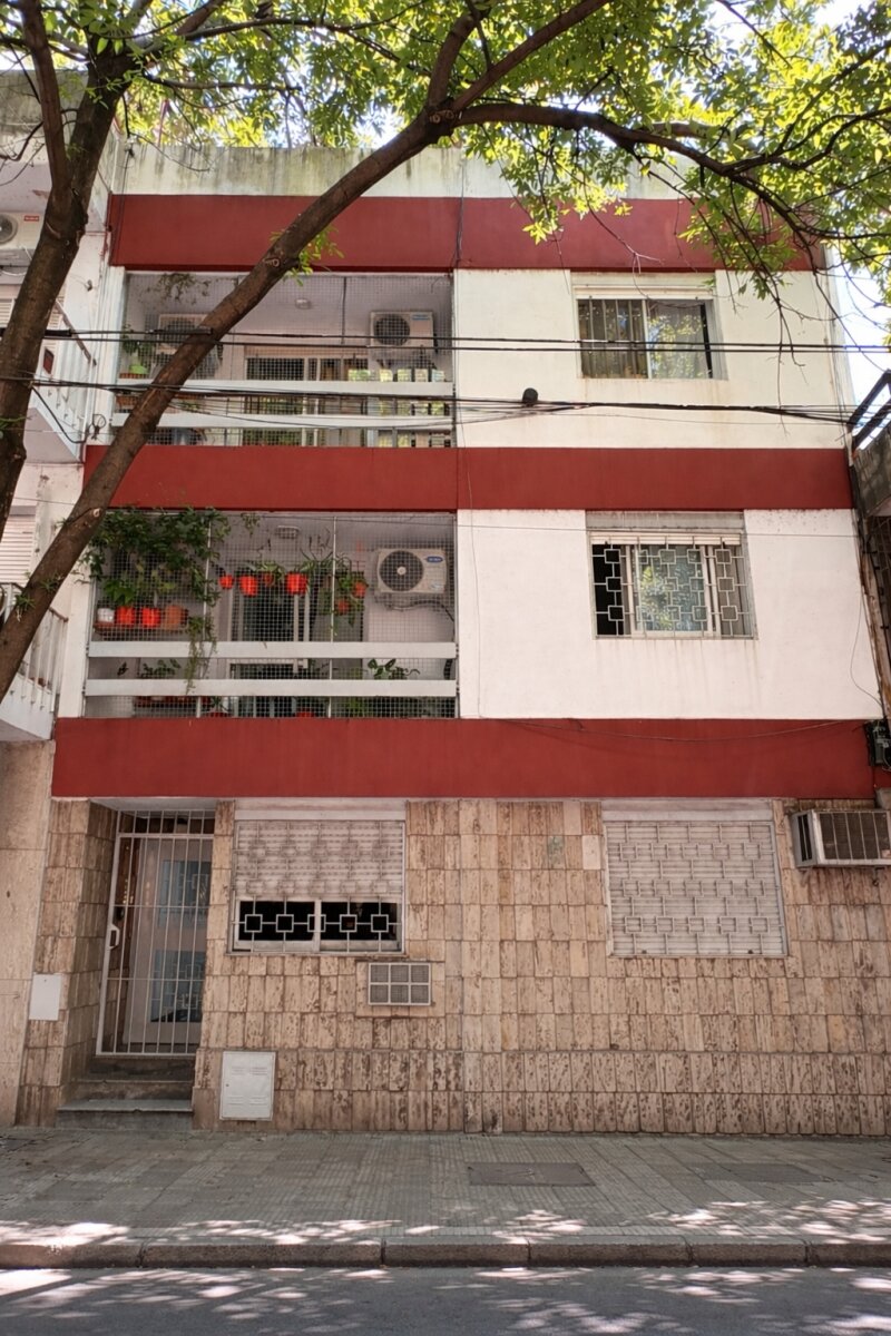 1 Dormitorio con 2 patios. Necochea 1300 — foto 11