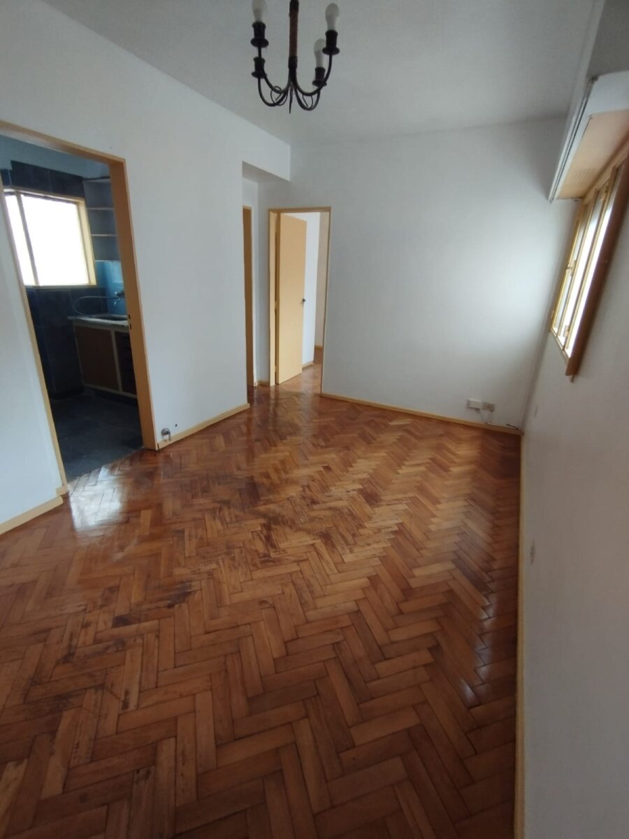 VENTA - COLEGIALES - Av Cabildo 1100 - 2 amb luminoso! U$S83000 — foto 7