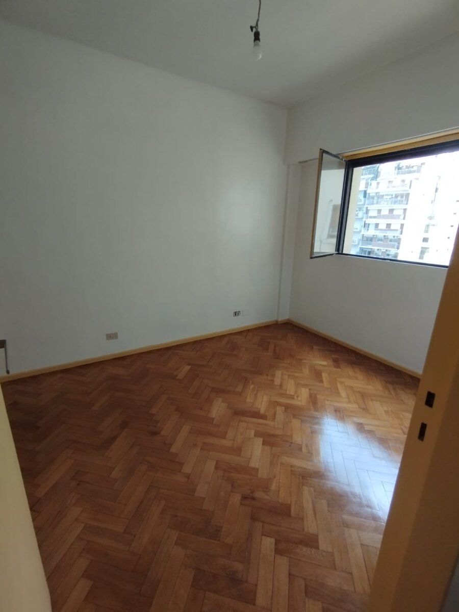 VENTA - COLEGIALES - Av Cabildo 1100 - 2 amb luminoso! U$S83000 — foto 11