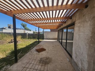 Casas - Roldan - Venta