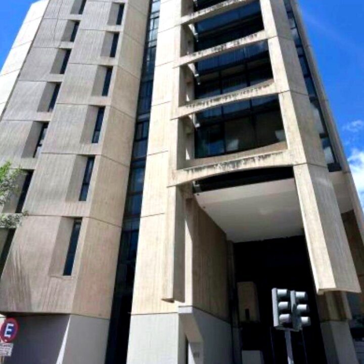 DEPARTAMENTO A LA VENTA INMEJORABLE ZONA