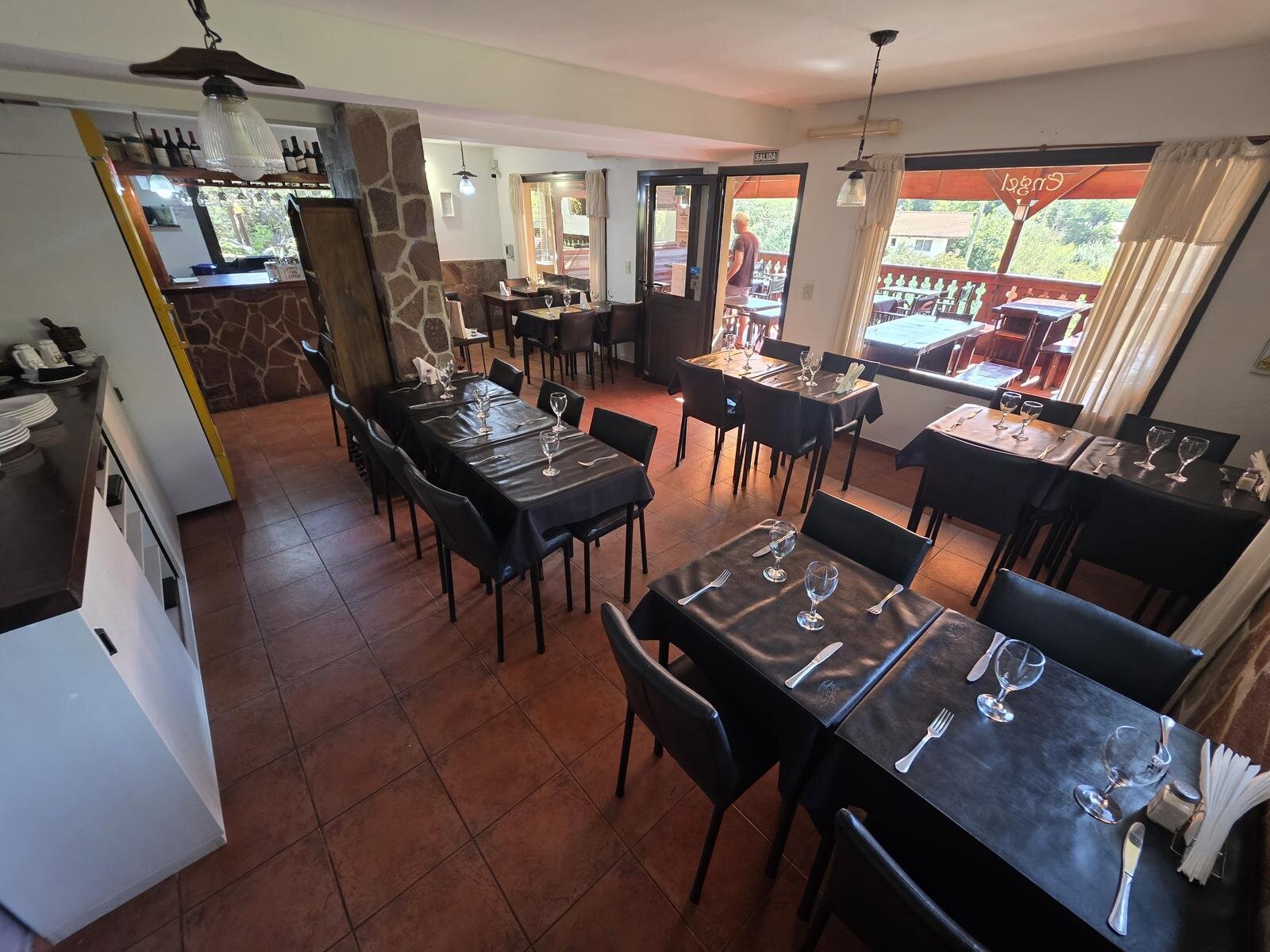VENTA RESTAURANTE ENGEL CALLE PUB S/N LA CUMBRECITA - 5