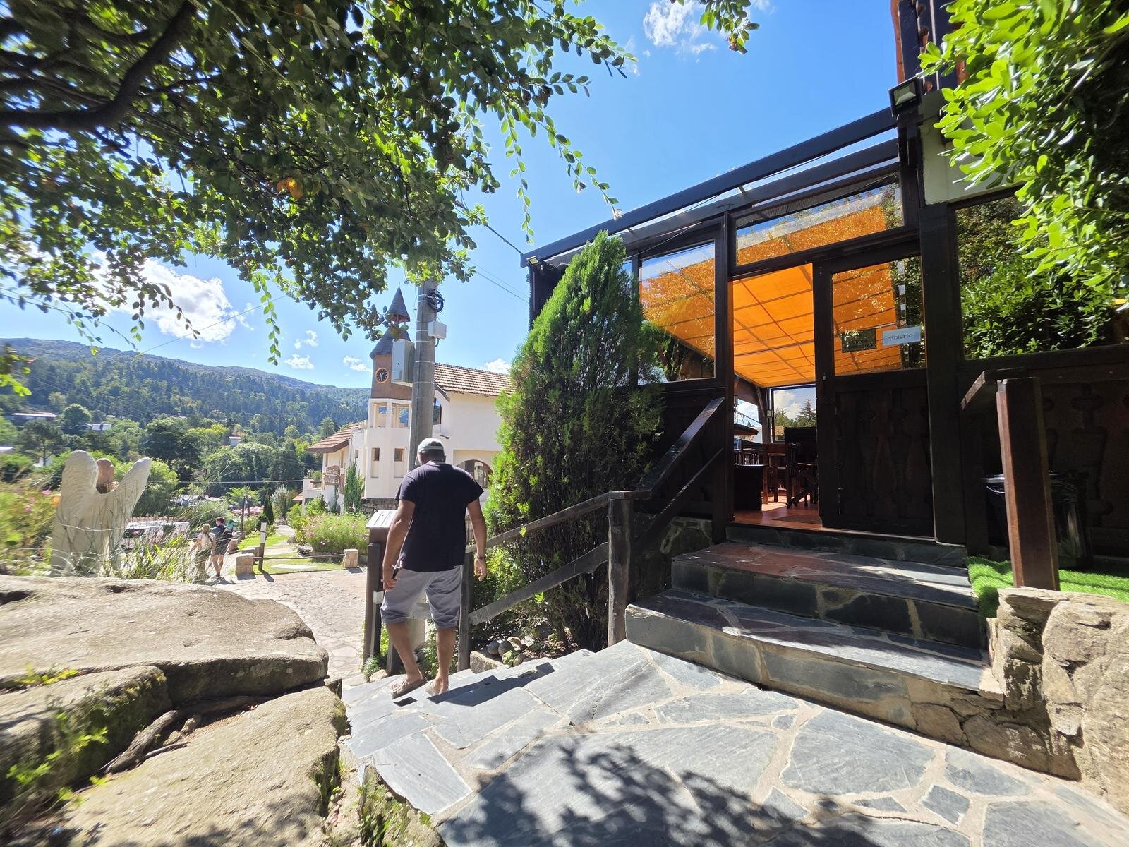 VENTA RESTAURANTE ENGEL CALLE PUB S/N LA CUMBRECITA - 9