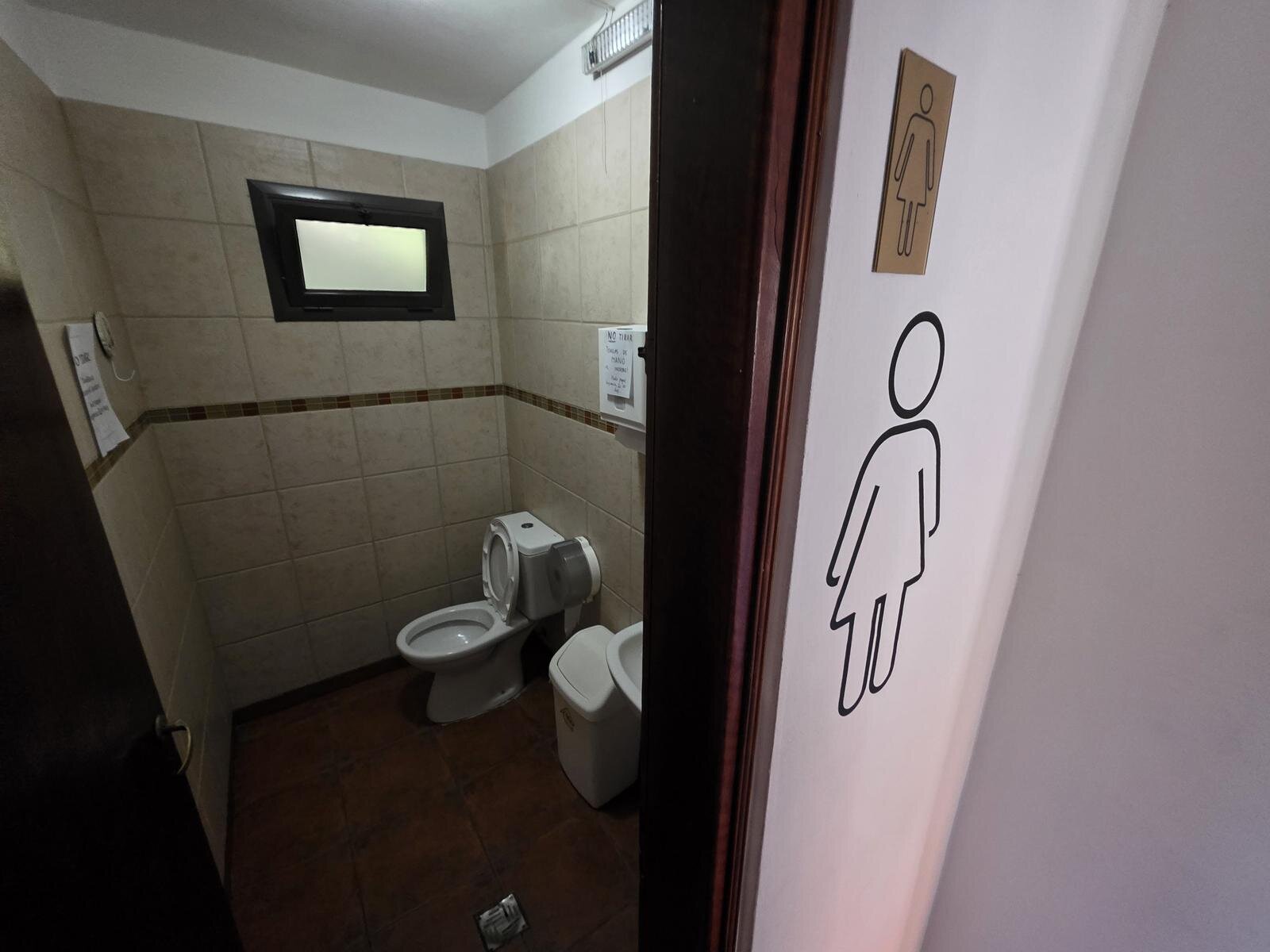 VENTA RESTAURANTE ENGEL CALLE PUB S/N LA CUMBRECITA - 20