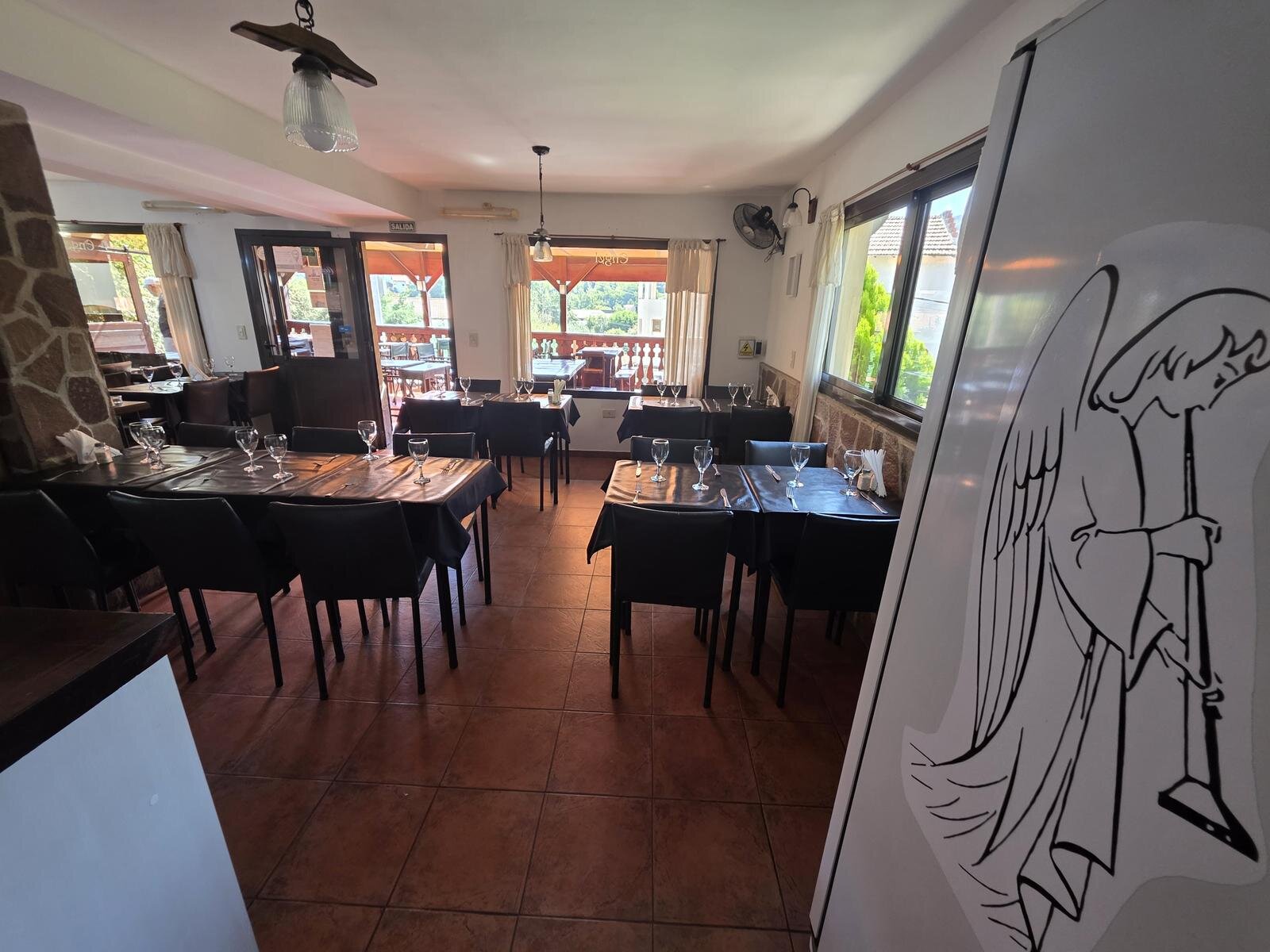 VENTA RESTAURANTE ENGEL CALLE PUB S/N LA CUMBRECITA - 11