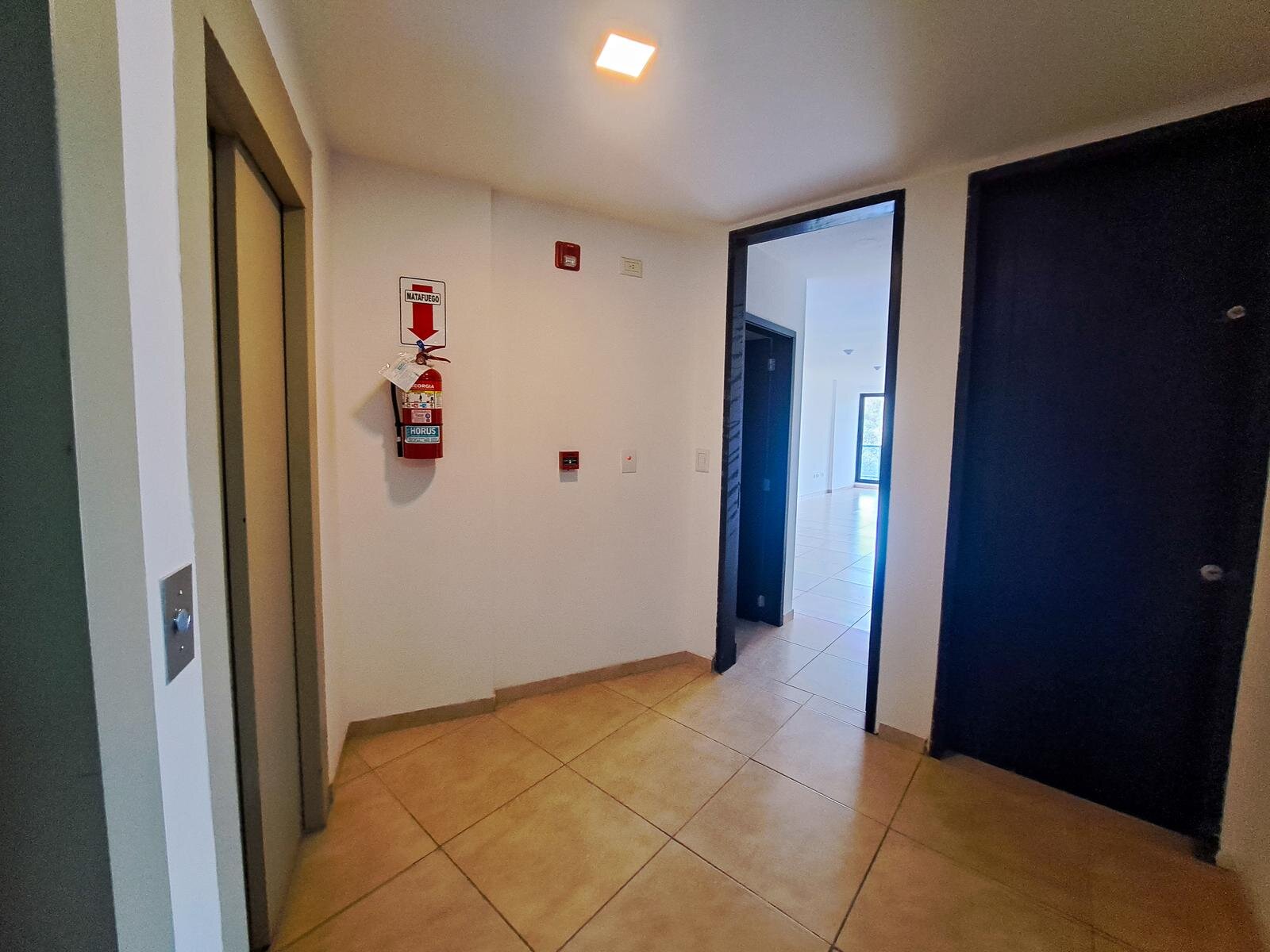 AV. LUGONES | SAN LORENZO | 2PISO B - 18
