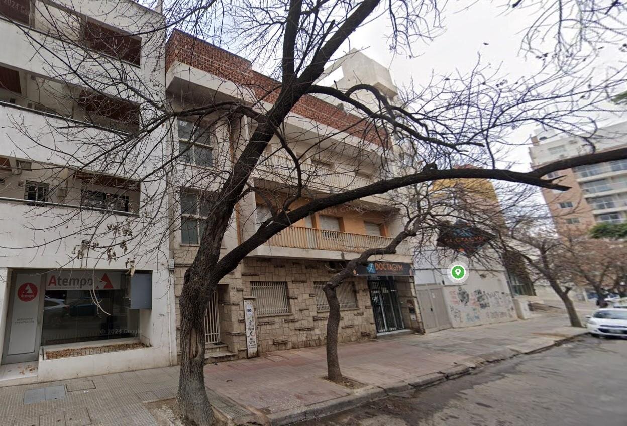 ALQUILER PISO ENTERO EN 1 PISO BRASIL ESQUINA VELEZ SARSFIELD NUEVA CORDOBA — foto 14