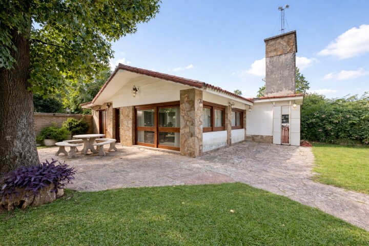 Casas - Funes - Venta