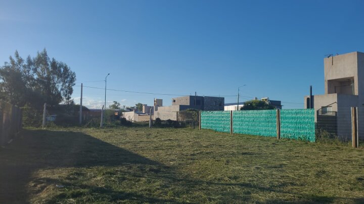 VENDO LOTE EN BARRIO LOS TILOS