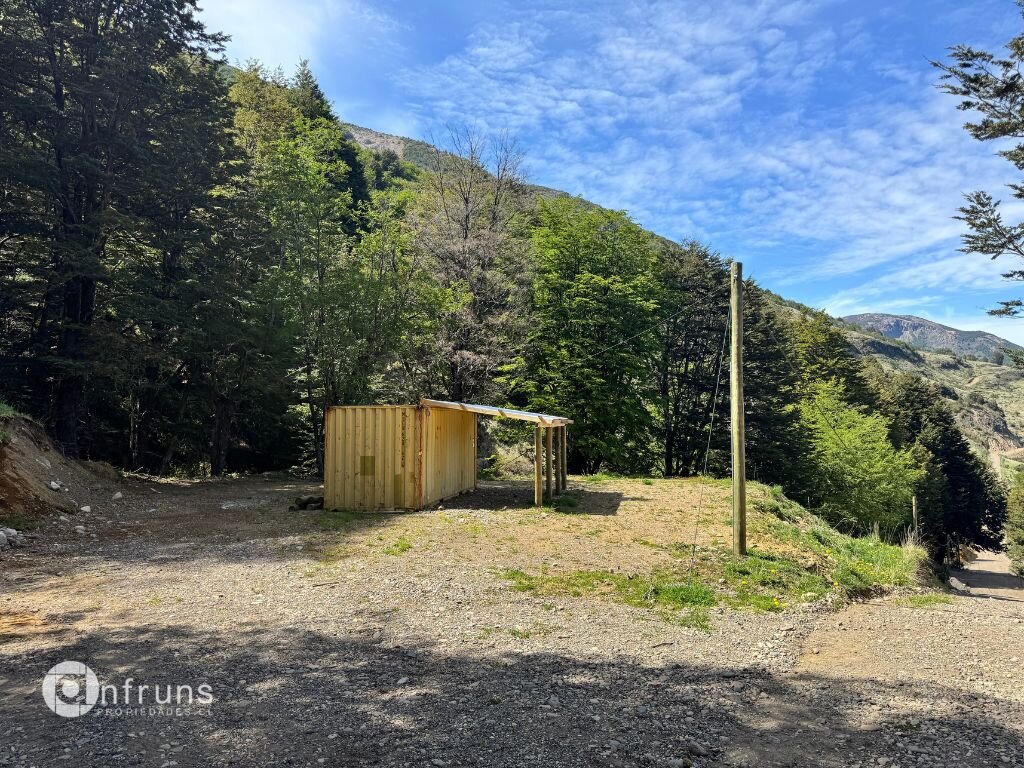 Lodge en Venta en Coyhaique | 15 Dormitorios | 15 Baños | 730000 m² | UF 11.000 - 8