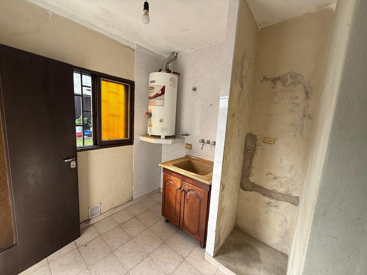 Se Vende Casa + Galpón en Zona Sur - Imagen 30