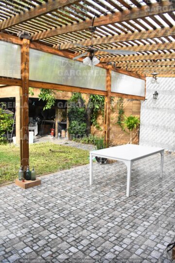 Casas - Rosario - Venta