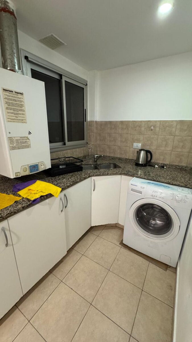 Centro - Departamento En Venta 2 Dormitorios- Opcion Amoblado. - Imagen 12