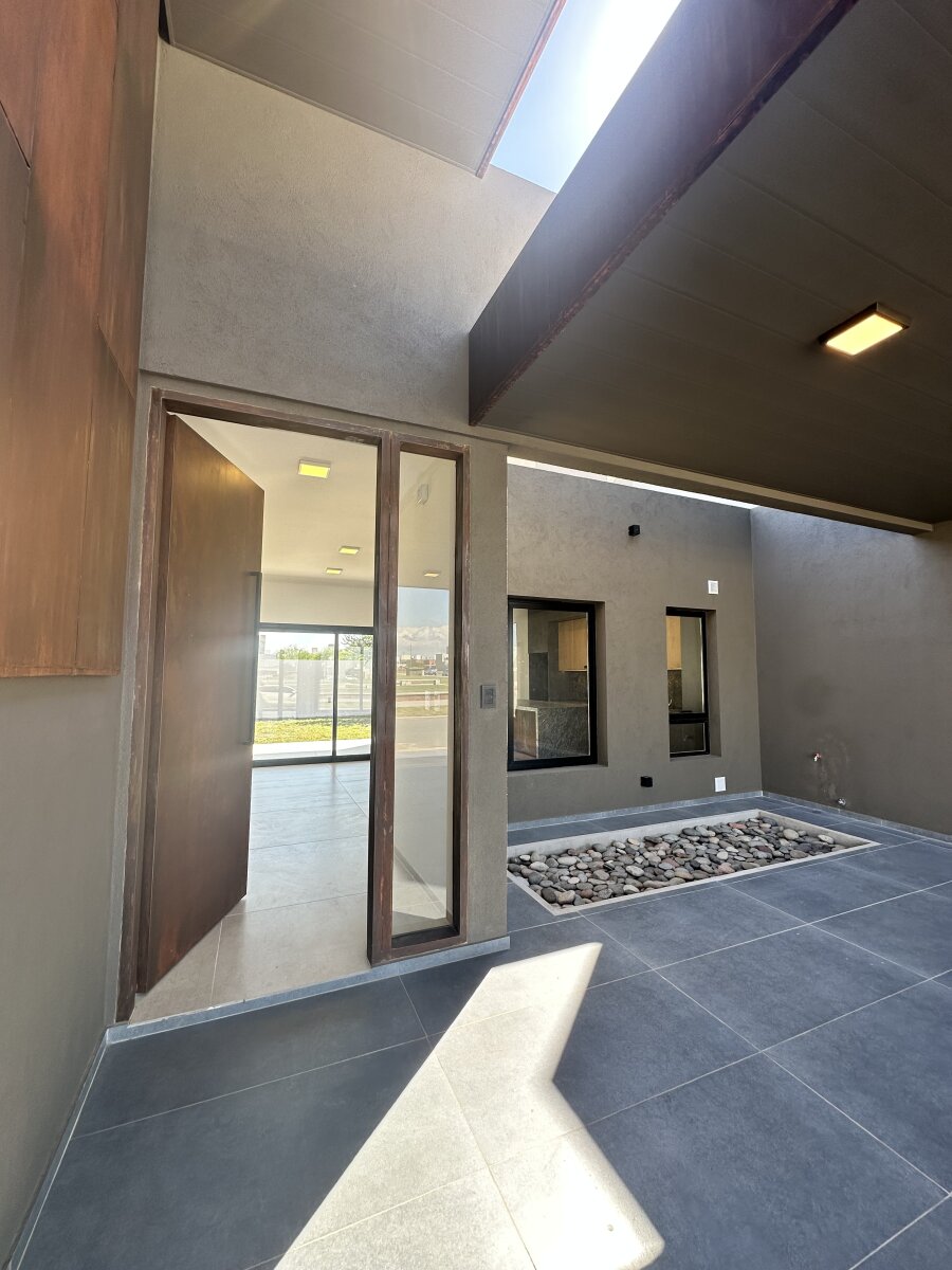 CASA EN VENTA TERRAZAS DE MANANTIALES 3D 3B A ESTRENAR. - Imagen 3