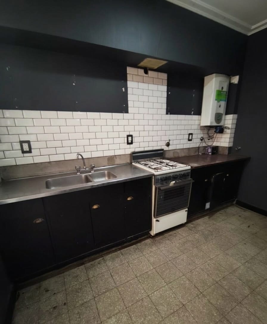 Mitre 2700