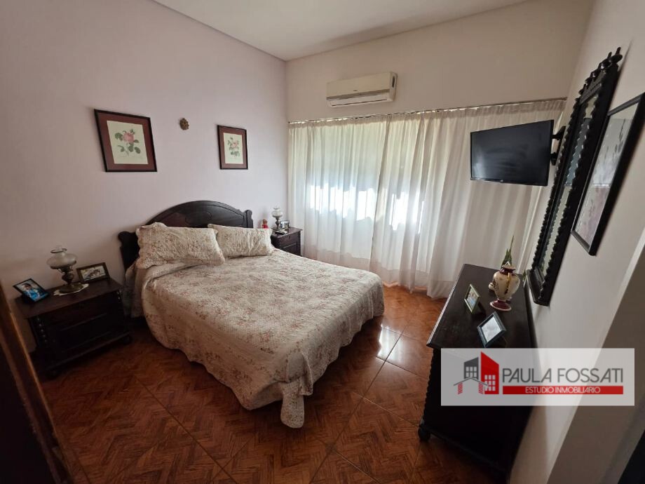 PALOMAR - HERMOSA CASA 4 AMBIENTES - 9