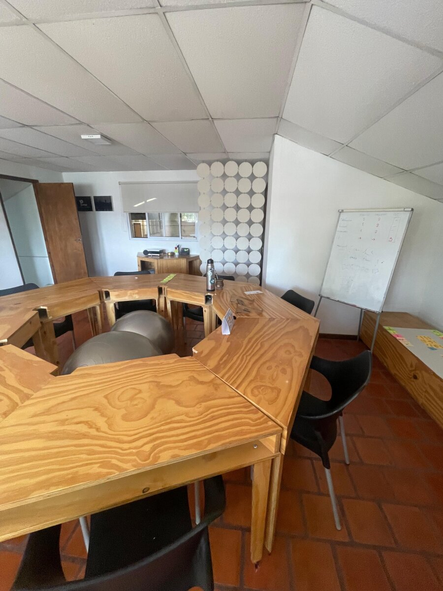Galpón 1.400 m² - Av. Sorrento 851 - 5