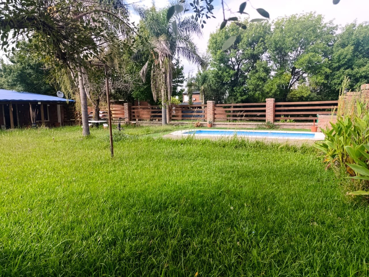 Casa con pileta y parque arbolado en Andino, dos dormitorios - 12