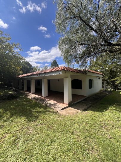 VENTA CASA QUINTA EN LOS MOLINOS