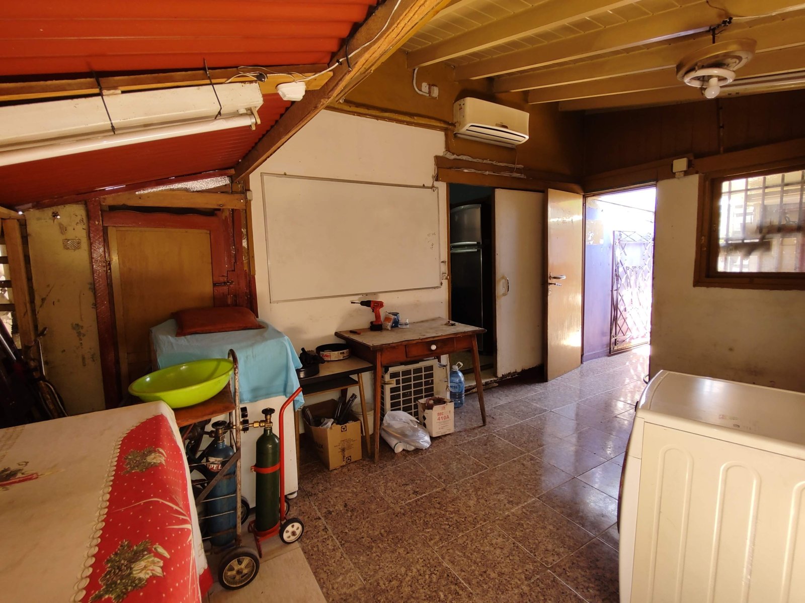 Venta esquina uso comercial en Morón - 15