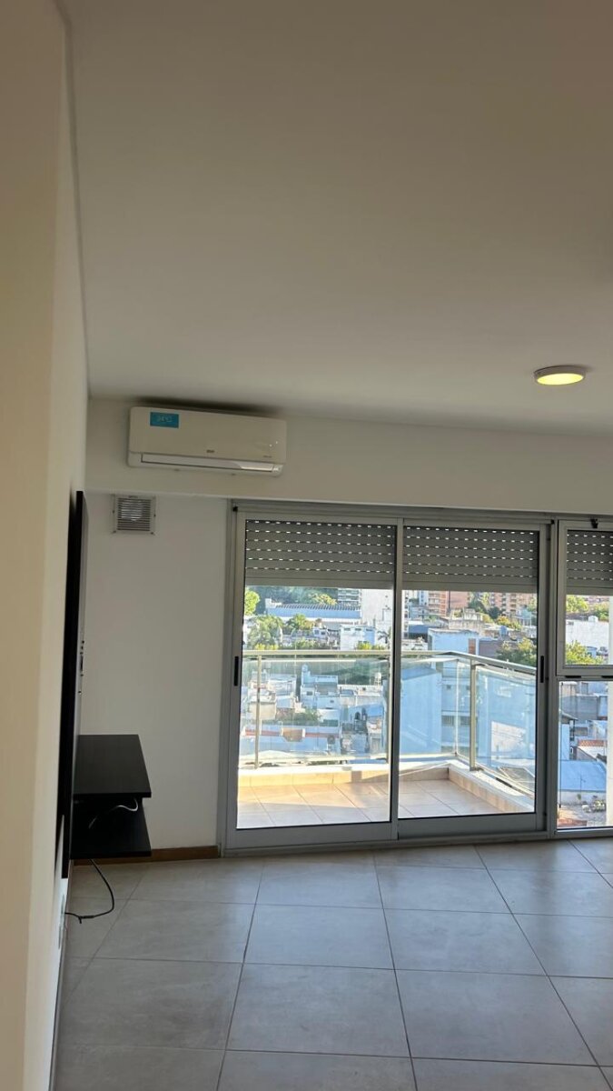 ALQUILER MONOAMBIENTE URQUIZA 3424 EQUIPADIO. BALCON. NUEVO - 3
