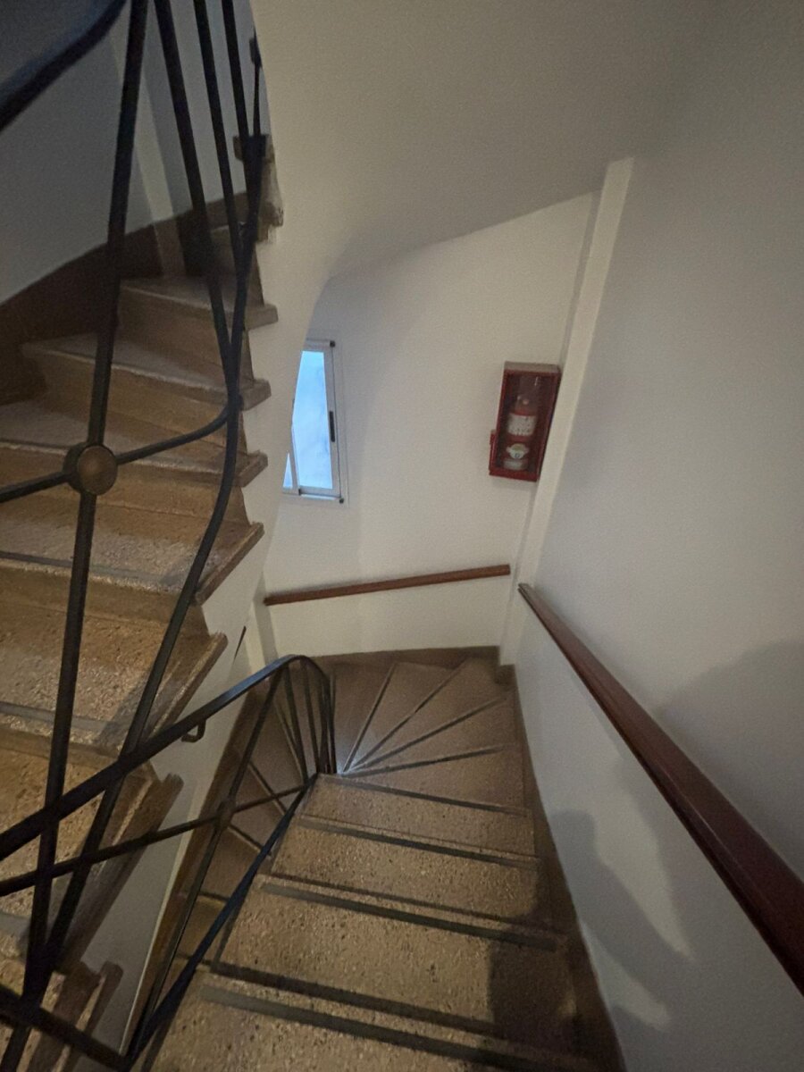 Departamento 2 Ambientes | Edificio Residencial | 1er Piso por escalera - 3