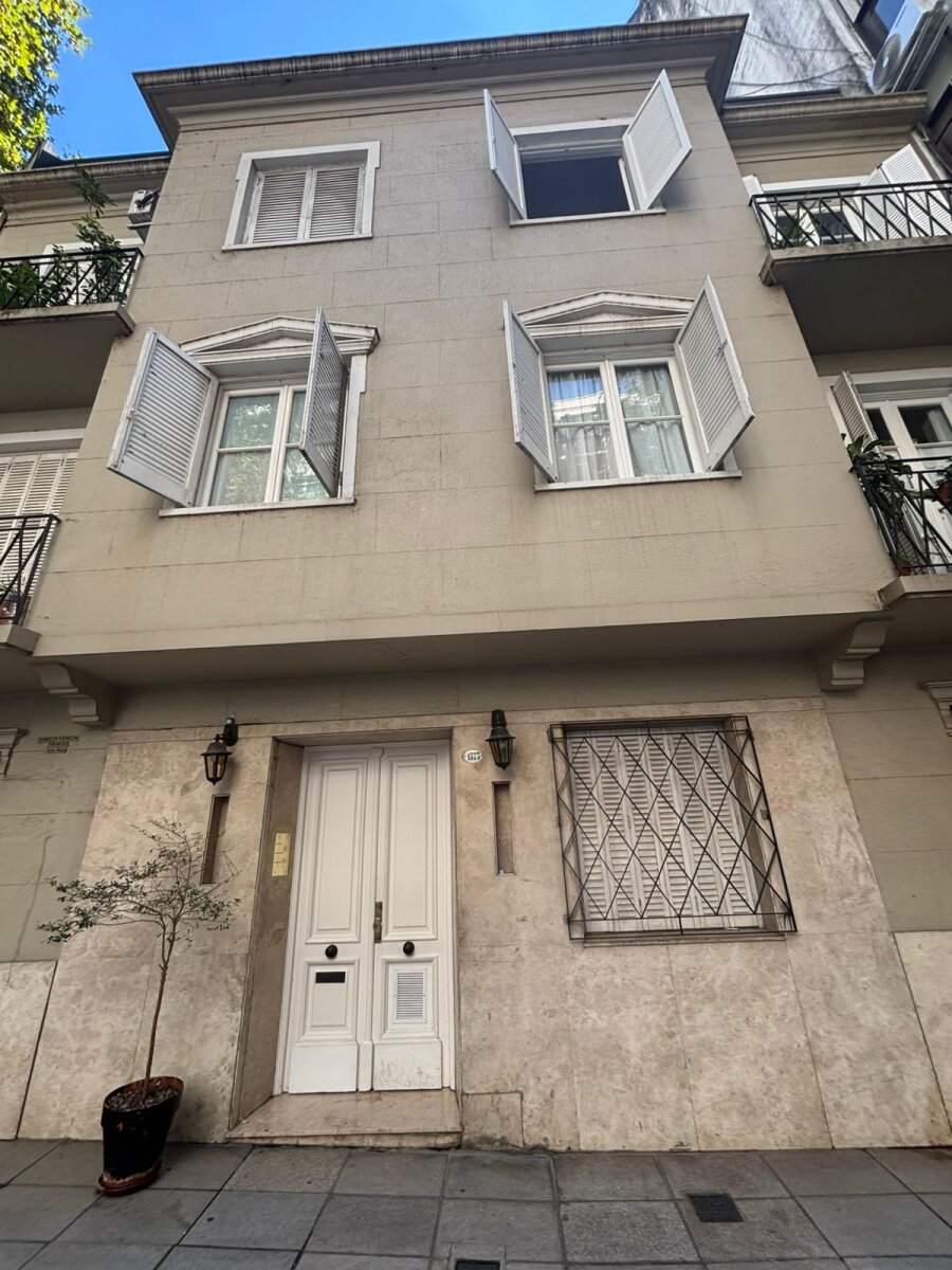 Departamento 2 Ambientes | Edificio Residencial | 1er Piso por escalera - 2