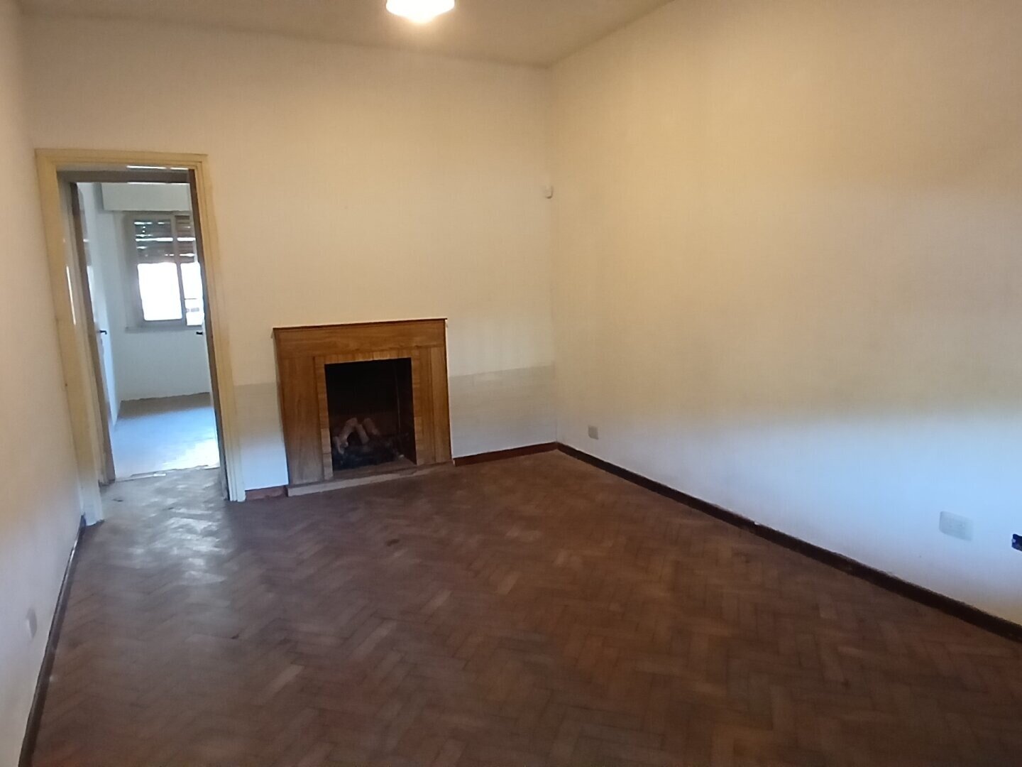 Casa en VENTA en VILLA LUGANO 3 ambientes amplios Cochera Jardin Fondo Quincho y/o Galpon Terraza Excelente ubicacion - 17