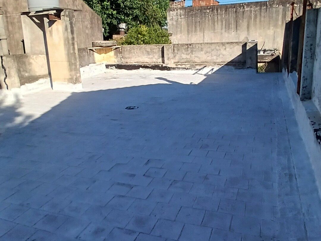 Casa en VENTA en VILLA LUGANO 3 ambientes amplios Cochera Jardin Fondo Quincho y/o Galpon Terraza Excelente ubicacion - 57