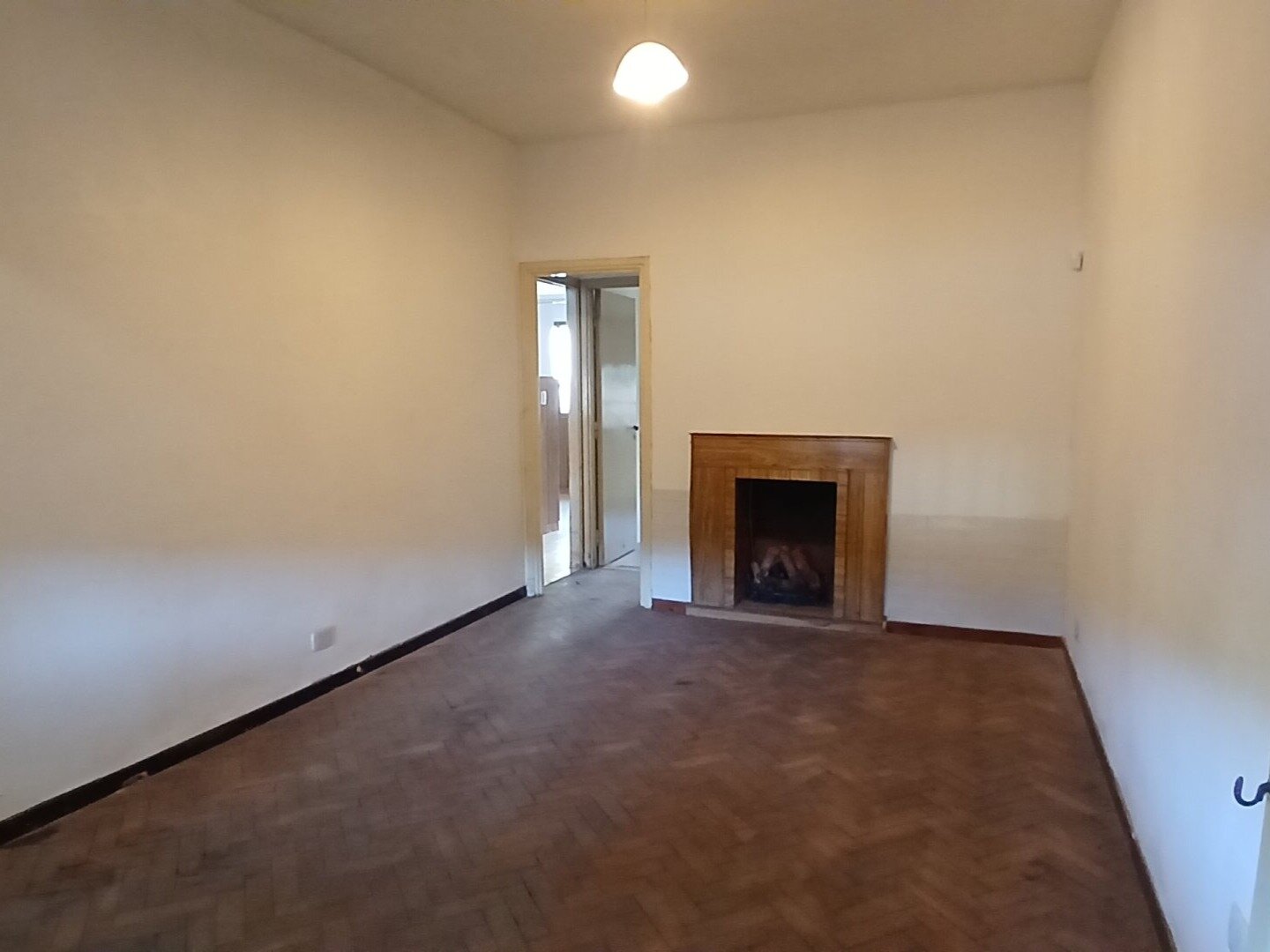 Casa en VENTA en VILLA LUGANO 3 ambientes amplios Cochera Jardin Fondo Quincho y/o Galpon Terraza Excelente ubicacion - 15