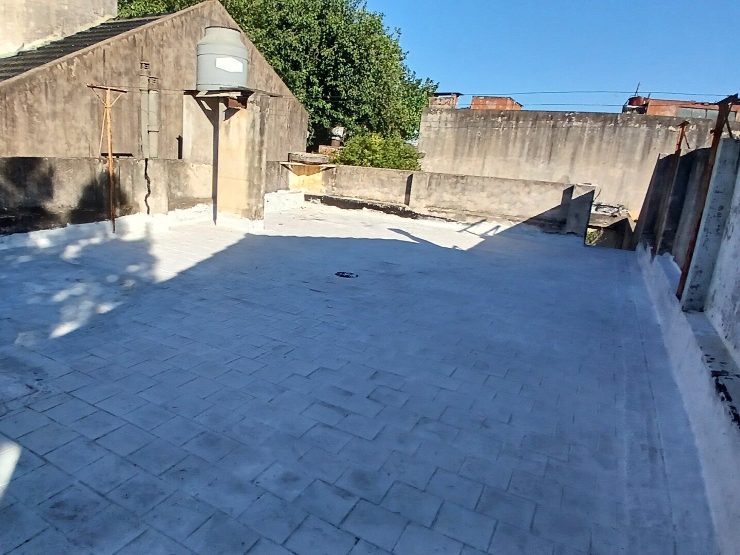 Casa en VENTA en VILLA LUGANO 3 ambientes amplios Cochera Jardin Fondo Quincho y/o Galpon Terraza Excelente ubicacion - 59