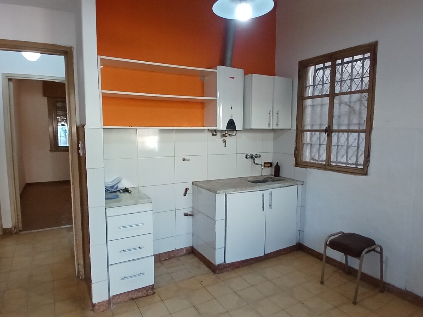 Casa en VENTA en VILLA LUGANO 3 ambientes amplios Cochera Jardin Fondo Quincho y/o Galpon Terraza Excelente ubicacion - 26