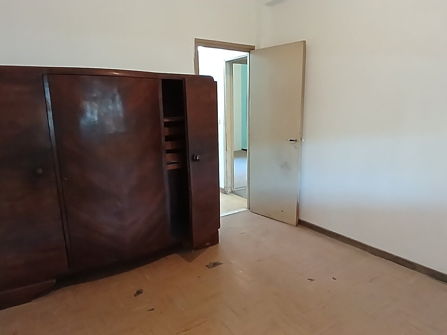 Casa en VENTA en VILLA LUGANO 3 ambientes amplios Cochera Jardin Fondo Quincho y/o Galpon Terraza Excelente ubicacion - 36