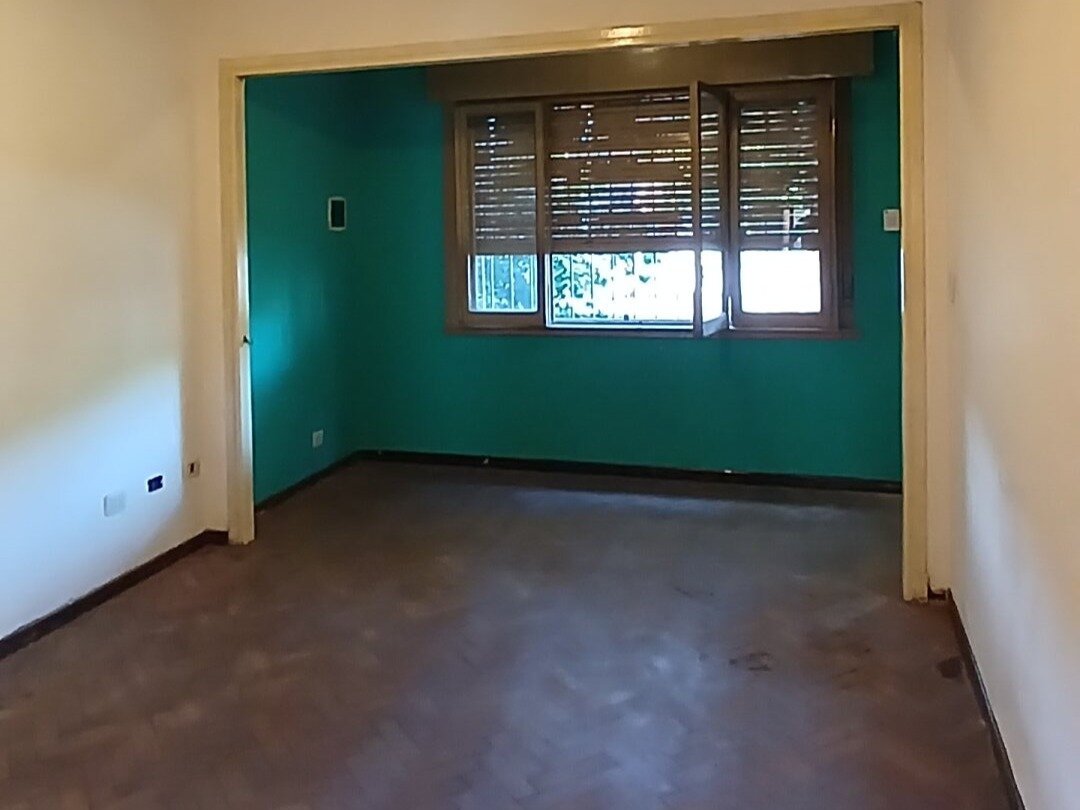 Casa en VENTA en VILLA LUGANO 3 ambientes amplios Cochera Jardin Fondo Quincho y/o Galpon Terraza Excelente ubicacion - 13