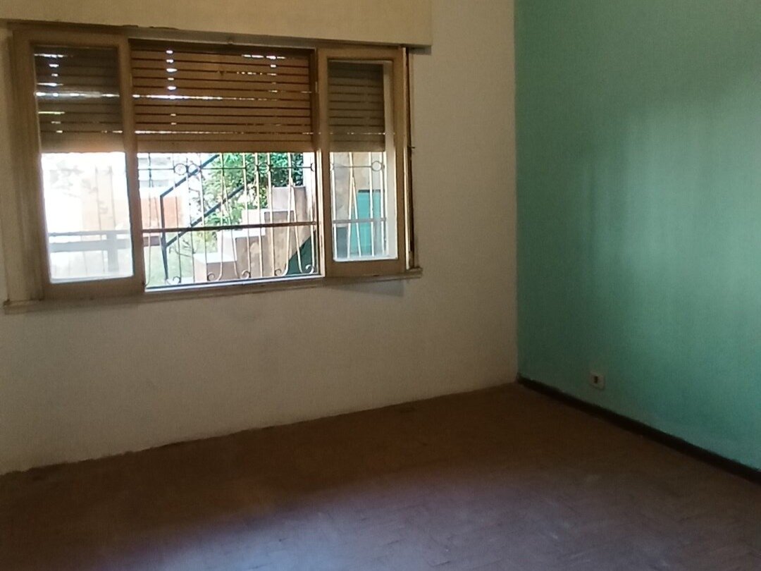 Casa en VENTA en VILLA LUGANO 3 ambientes amplios Cochera Jardin Fondo Quincho y/o Galpon Terraza Excelente ubicacion - 18